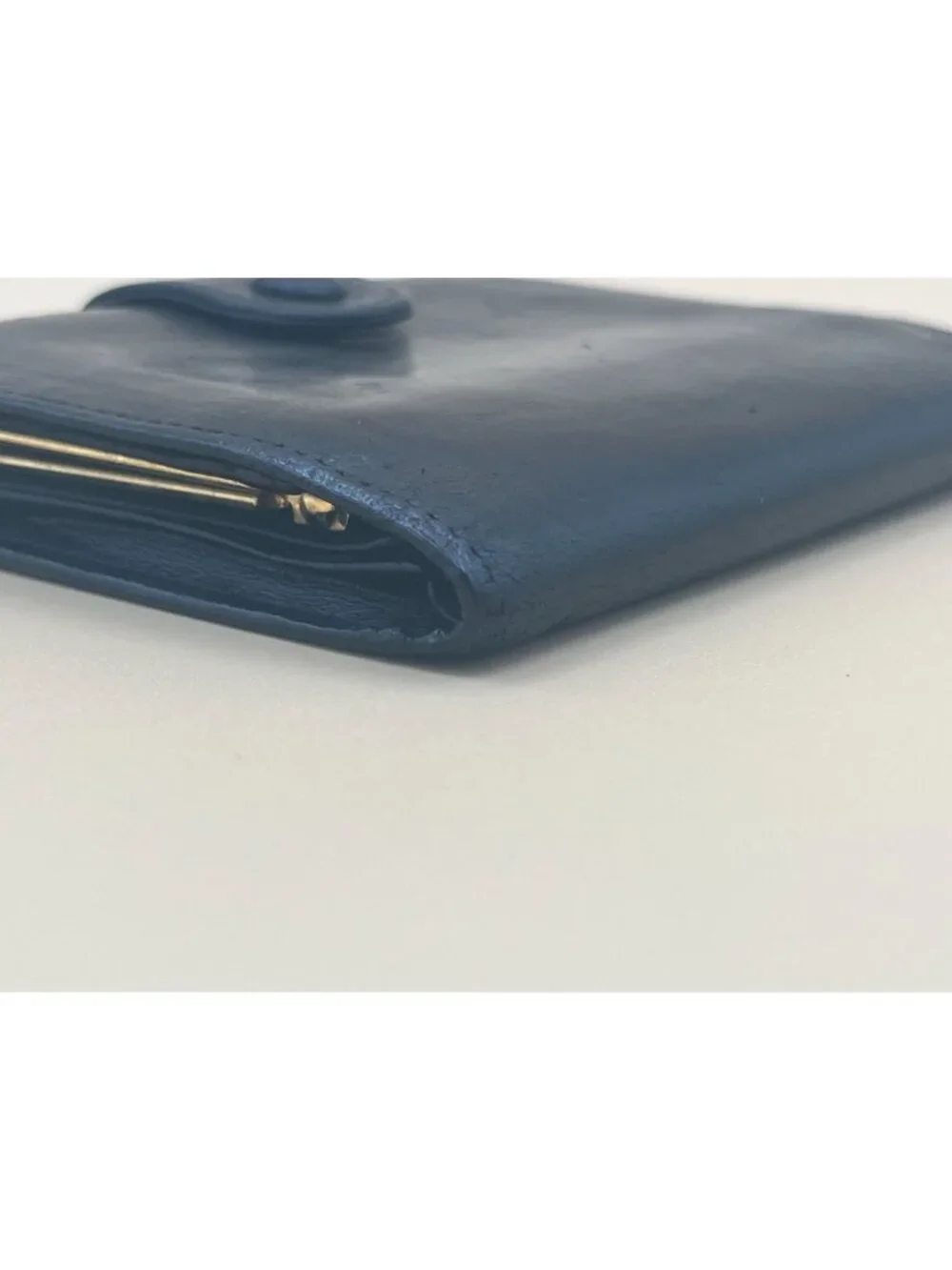 Chanel Black Lambskin CC Logo Compact Wallet Gold Kisslock Frame Snap Tab